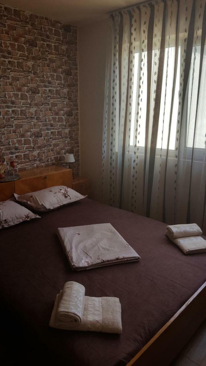 Apartament Victory Διαμέρισμα Orşova Εξωτερικό φωτογραφία